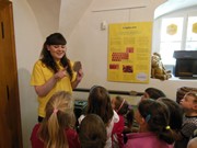 Výlet do Dobrovic - Výukový program Pilná včelka